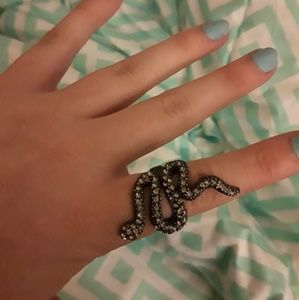 👀JUST IN 👀STERLING SILVER SNAKE RING